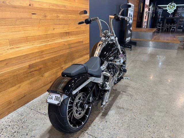 2025 HARLEY-DAVIDSON FXBR BREAKOUT (117) CRUISER