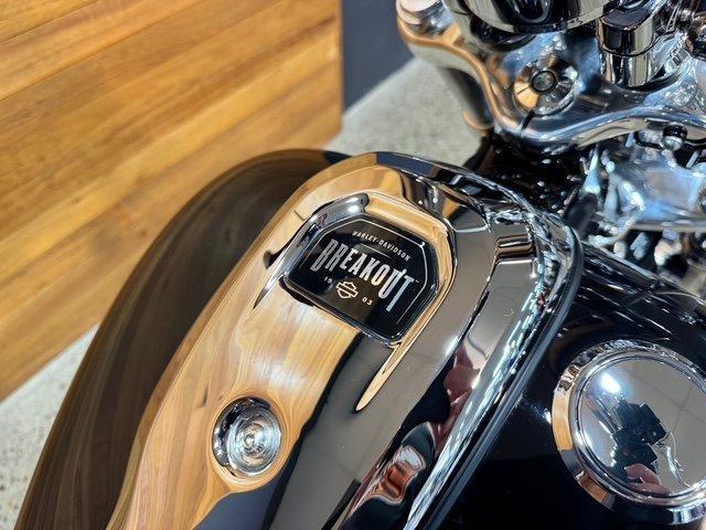 2025 HARLEY-DAVIDSON FXBR BREAKOUT (117) CRUISER