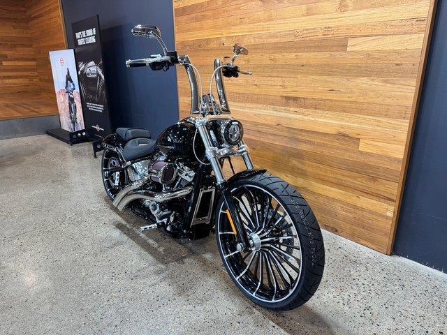 2025 HARLEY-DAVIDSON FXBR BREAKOUT (117) CRUISER