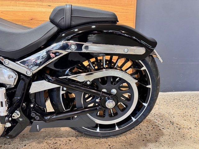 2025 HARLEY-DAVIDSON FXBR BREAKOUT (117) CRUISER