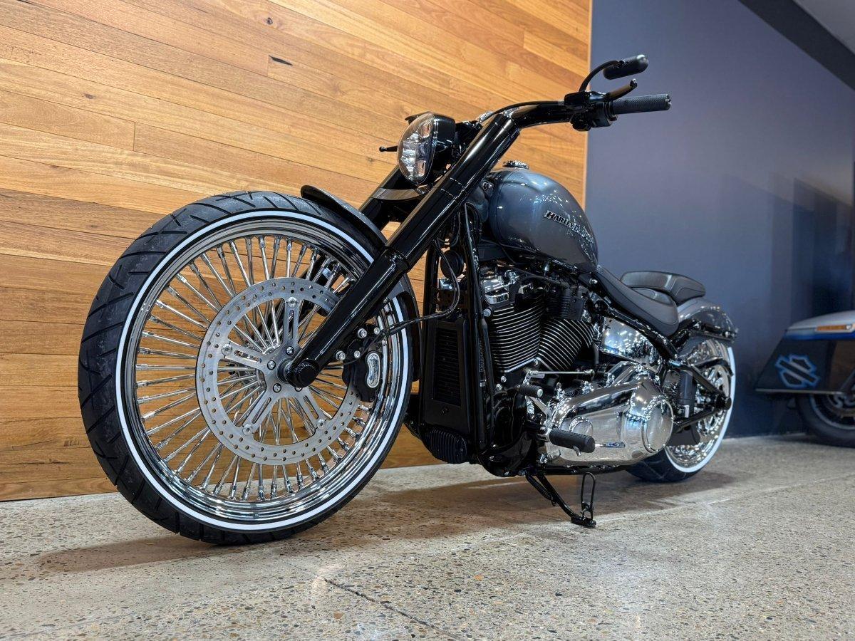 2022 HARLEY-DAVIDSON FXBRS BREAKOUT (114) CRUISER