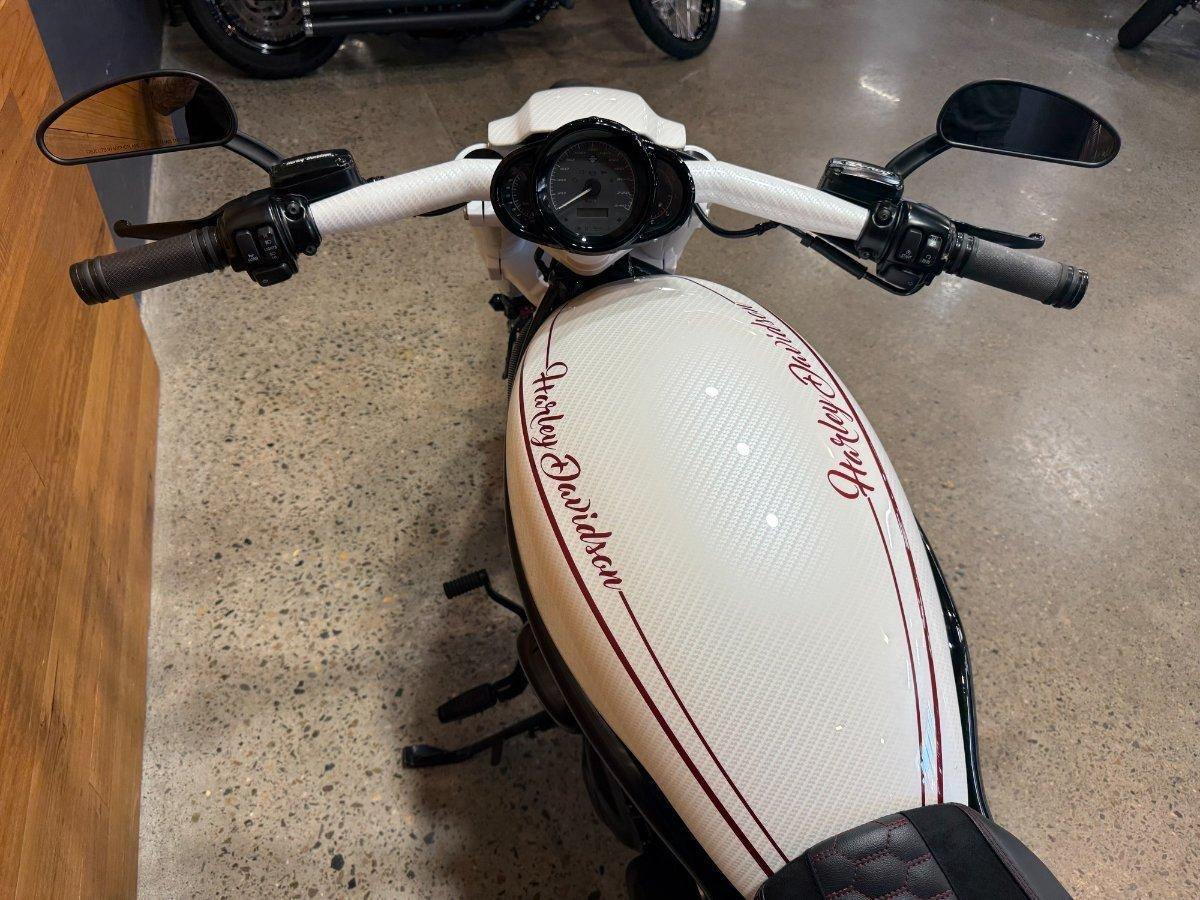 2015 HARLEY-DAVIDSON VRSCDX NIGHT ROD SPECIAL CRUISER