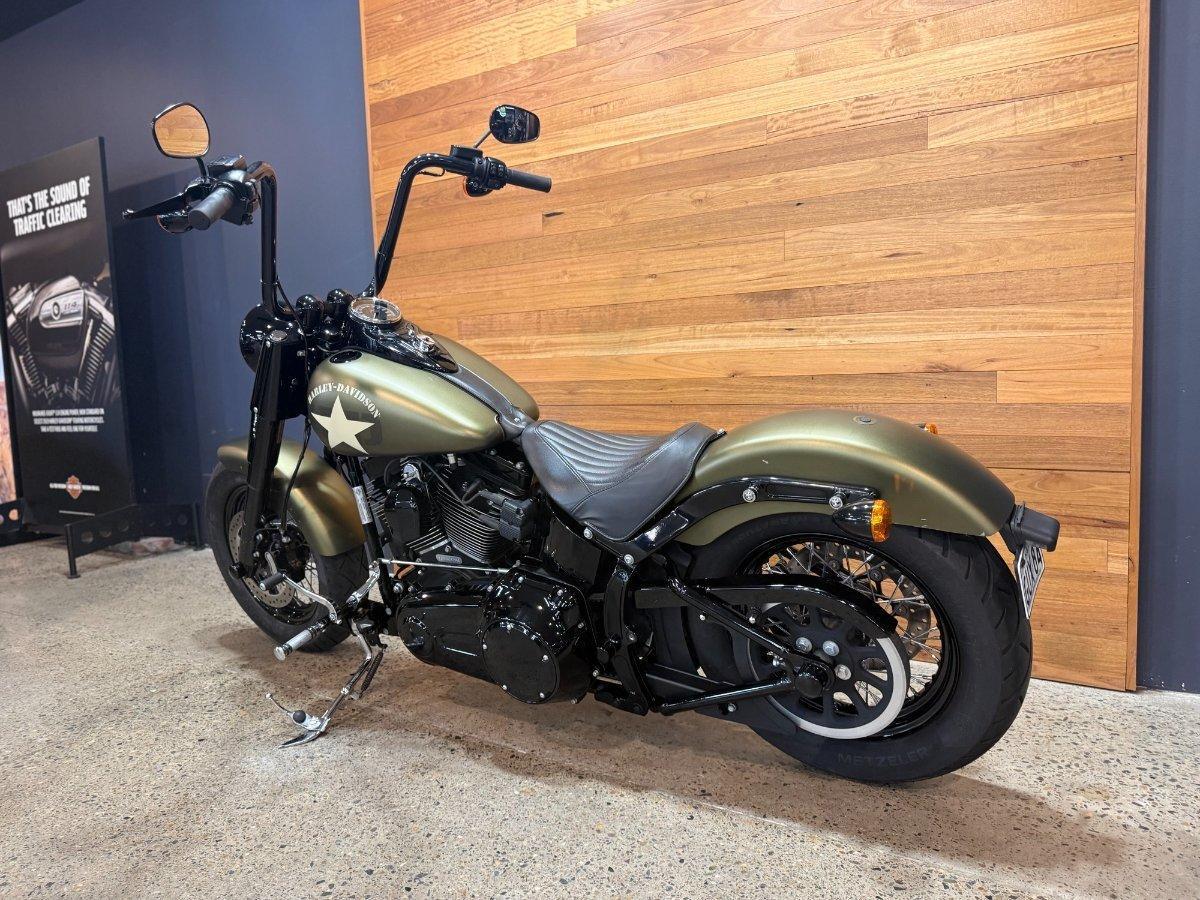 2017 HARLEY-DAVIDSON FLSS SOFTAIL SLIM S CRUISER