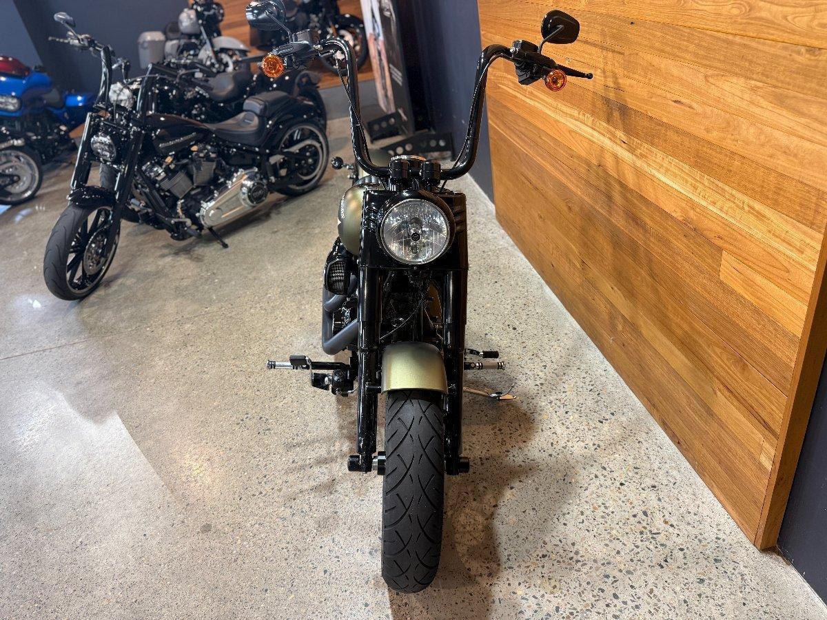 2017 HARLEY-DAVIDSON FLSS SOFTAIL SLIM S CRUISER