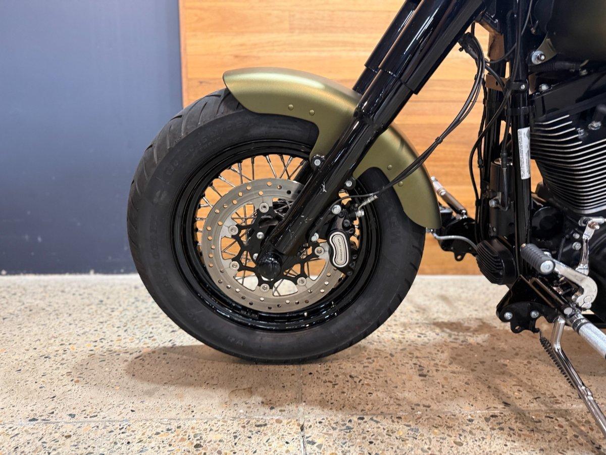 2017 HARLEY-DAVIDSON FLSS SOFTAIL SLIM S CRUISER