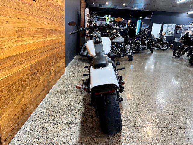 2009 HARLEY-DAVIDSON FXSTB NIGHT TRAIN CRUISER