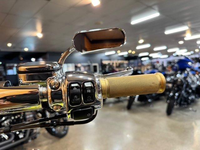2011 HARLEY-DAVIDSON FLSTF FAT BOY CRUISER
