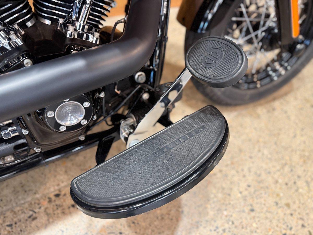 2016 HARLEY-DAVIDSON FLSS SOFTAIL SLIM S CRUISER