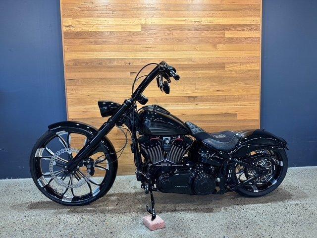 2016 HARLEY-DAVIDSON FXSB SOFTAIL BREAKOUT CRUISER