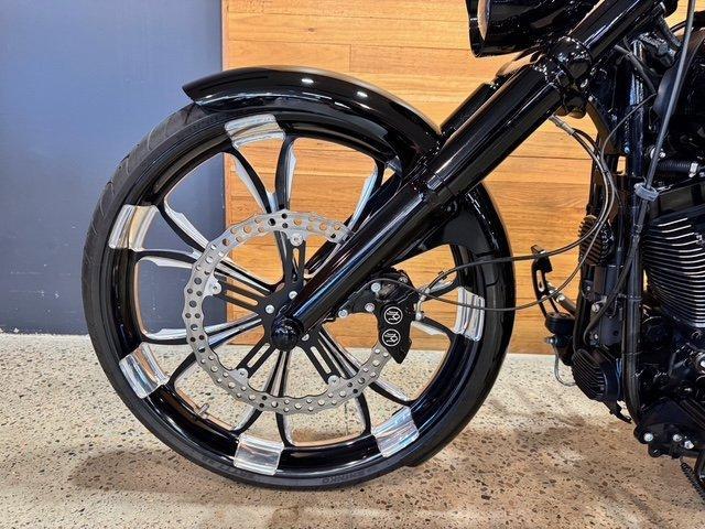 2016 HARLEY-DAVIDSON FXSB SOFTAIL BREAKOUT CRUISER