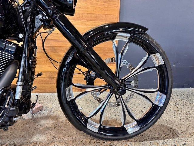 2016 HARLEY-DAVIDSON FXSB SOFTAIL BREAKOUT CRUISER