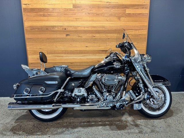 2008 HARLEY-DAVIDSON FLHRC ROAD KING CLASSIC CRUISER