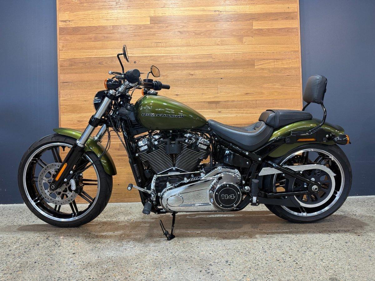 2022 HARLEY-DAVIDSON FXBRS BREAKOUT (114) CRUISER