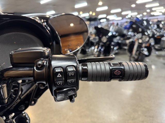 2019 HARLEY-DAVIDSON FLHXS STREET GLIDE SPECIAL CRUISER
