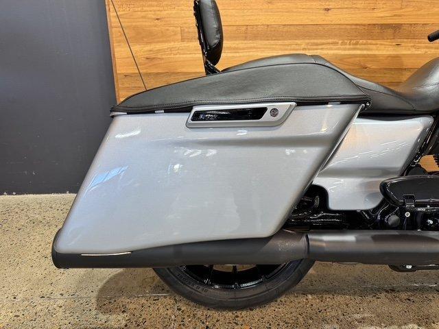 2019 HARLEY-DAVIDSON FLHXS STREET GLIDE SPECIAL CRUISER