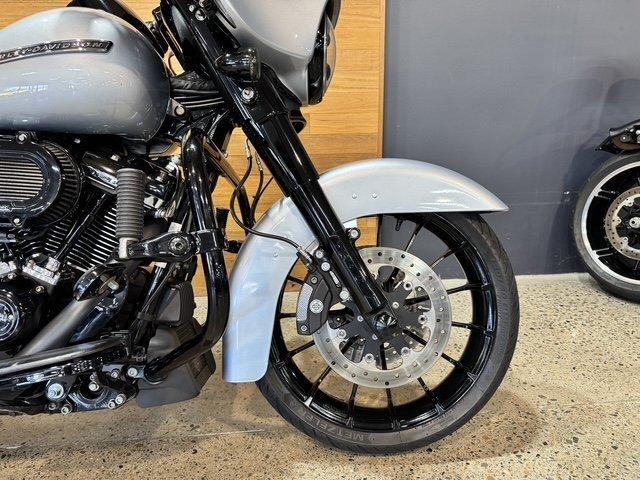 2019 HARLEY-DAVIDSON FLHXS STREET GLIDE SPECIAL CRUISER