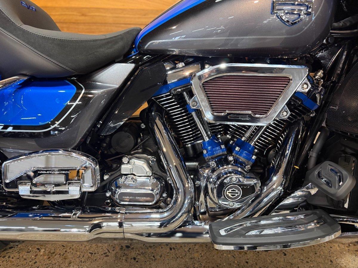 2026 HARLEY-DAVIDSON FLHXLSE CVO STR GLIDE LTD(121) CRUISER