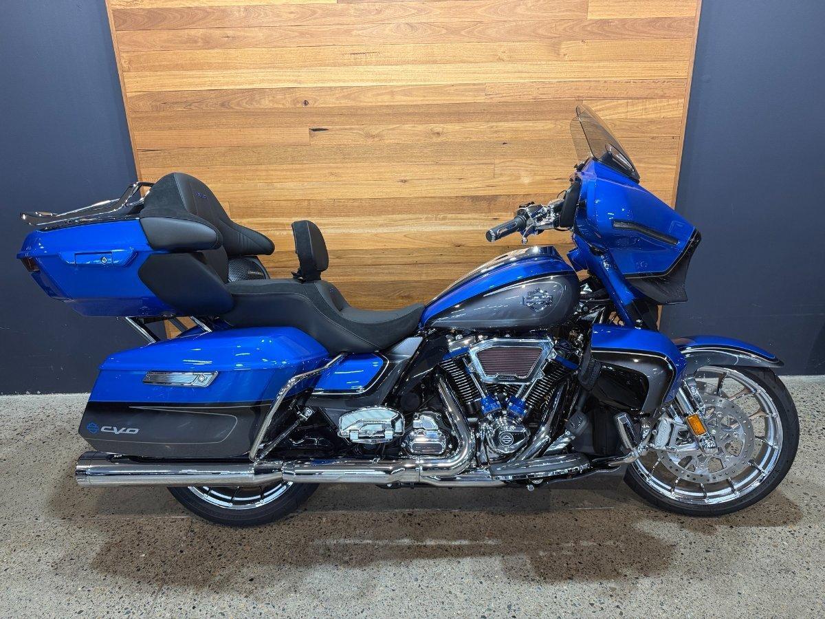 2026 HARLEY-DAVIDSON FLHXLSE CVO STR GLIDE LTD(121) CRUISER