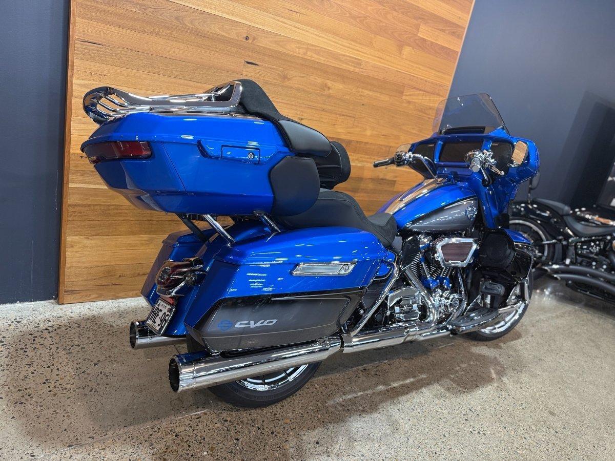 2026 HARLEY-DAVIDSON FLHXLSE CVO STR GLIDE LTD(121) CRUISER