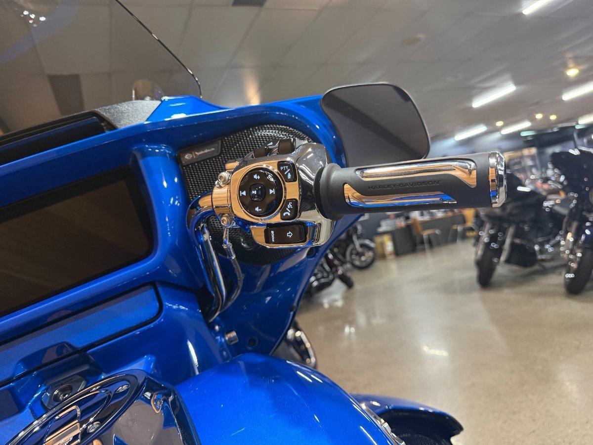 2026 HARLEY-DAVIDSON FLHXLSE CVO STR GLIDE LTD(121) CRUISER