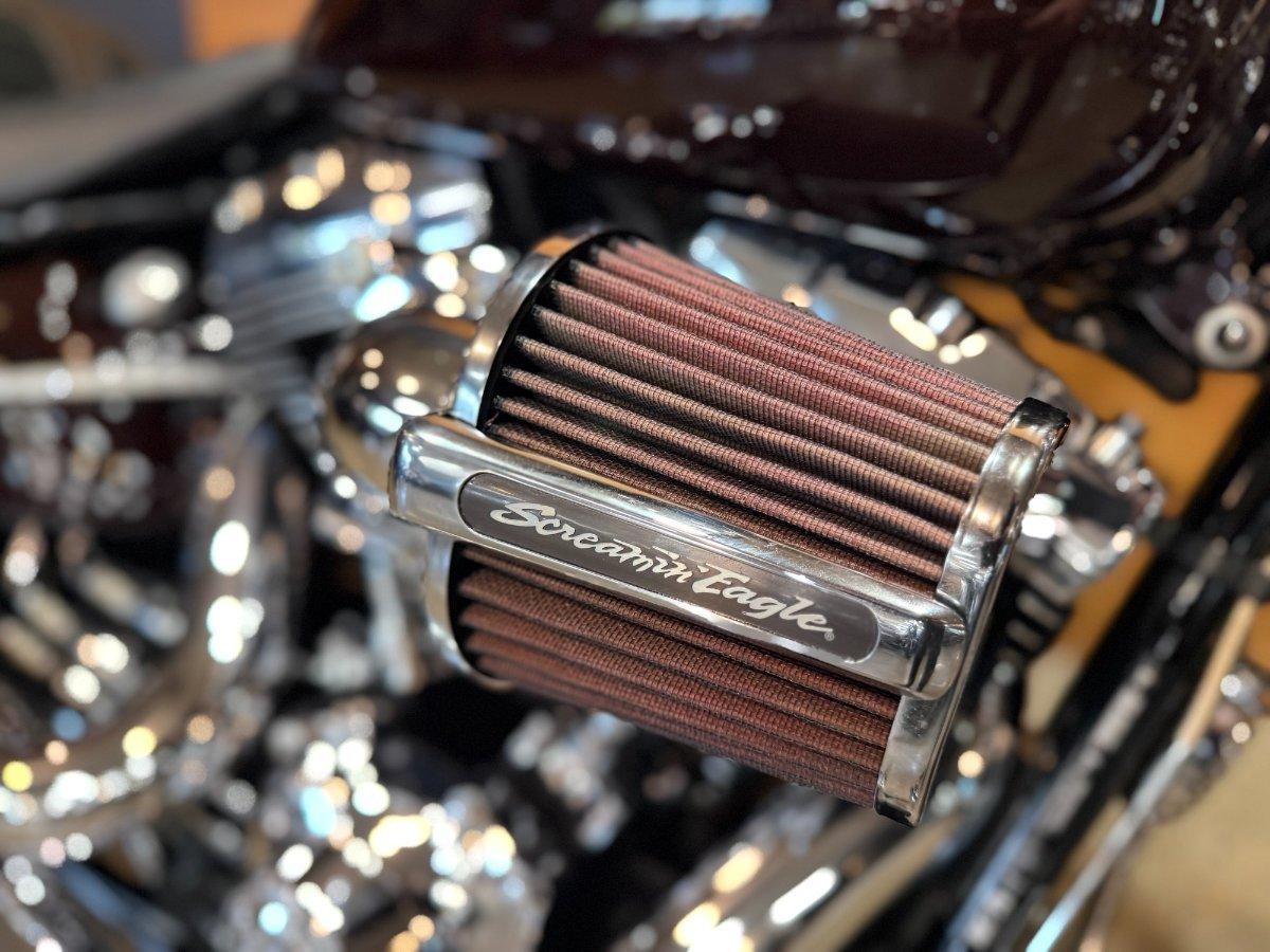 2017 HARLEY-DAVIDSON FXSB SOFTAIL BREAKOUT CRUISER