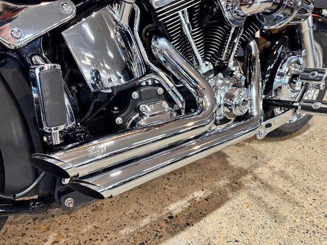 2010 HARLEY-DAVIDSON FLSTF FAT BOY CRUISER