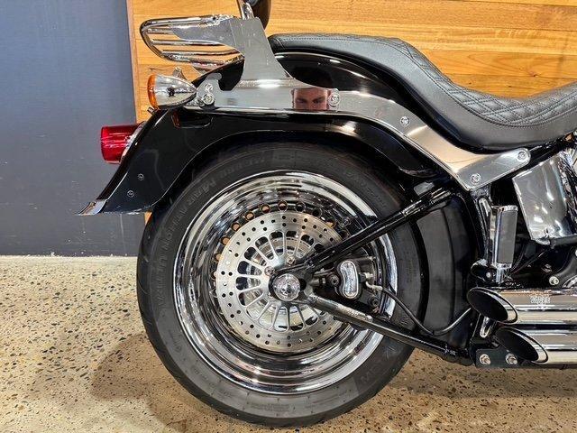 2010 HARLEY-DAVIDSON FLSTF FAT BOY CRUISER