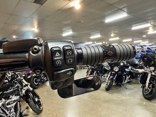 2024 HARLEY-DAVIDSON FLHRXS ROAD KING SPECIAL CRUISER