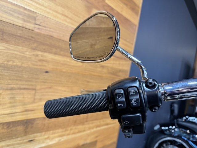 2017 HARLEY-DAVIDSON FLSTC HERITAGE SOFTAIL CLASSIC CRUISER