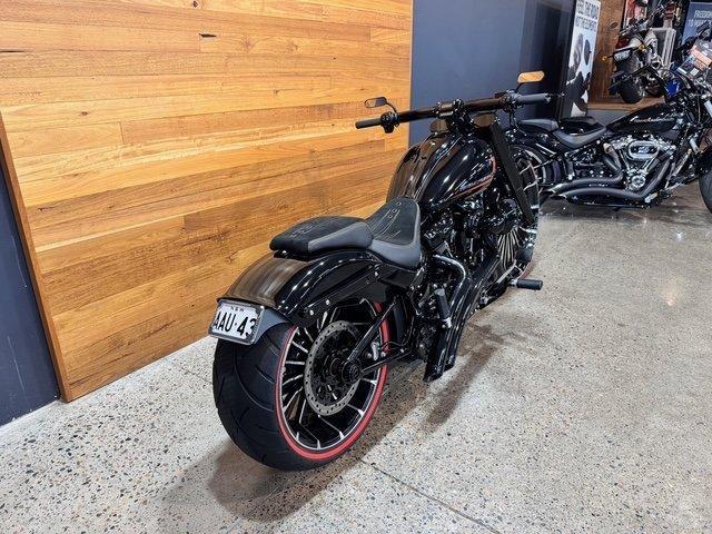 2023 HARLEY-DAVIDSON FXBR BREAKOUT (117) CRUISER