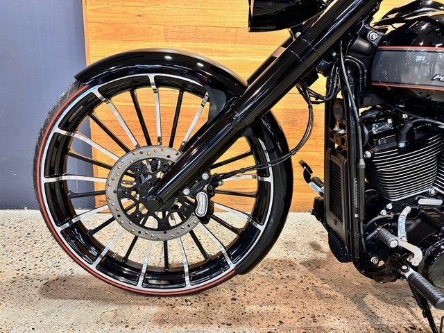 2023 HARLEY-DAVIDSON FXBR BREAKOUT (117) CRUISER
