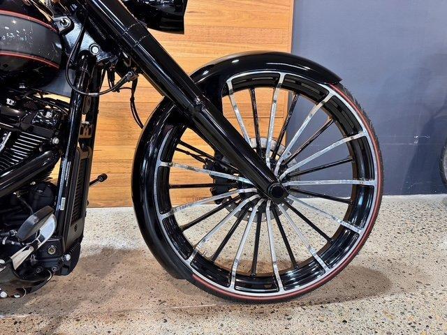 2023 HARLEY-DAVIDSON FXBR BREAKOUT (117) CRUISER