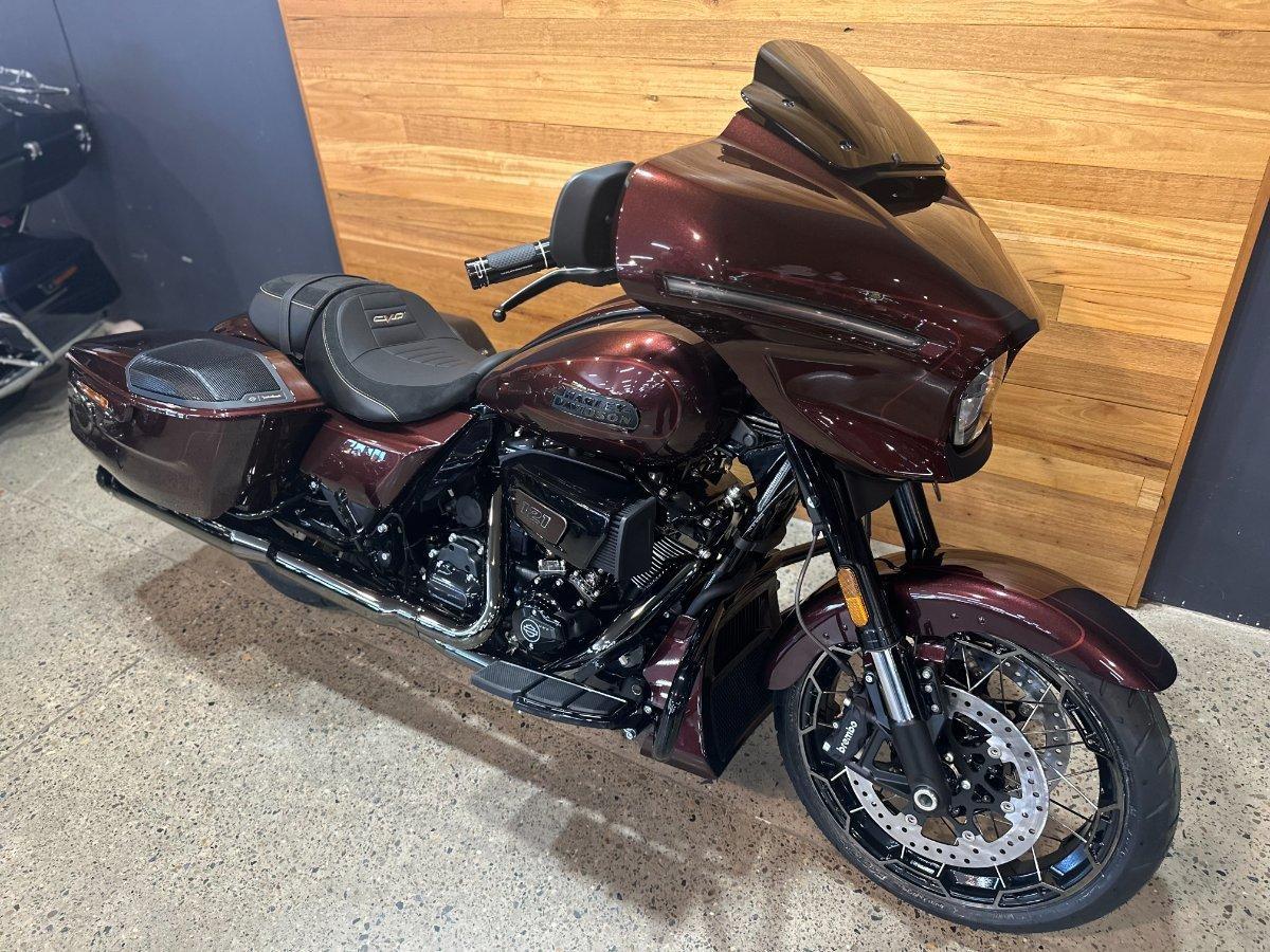 2024 HARLEY-DAVIDSON FLHXSE CVO STREET GLIDE (121) TOURER