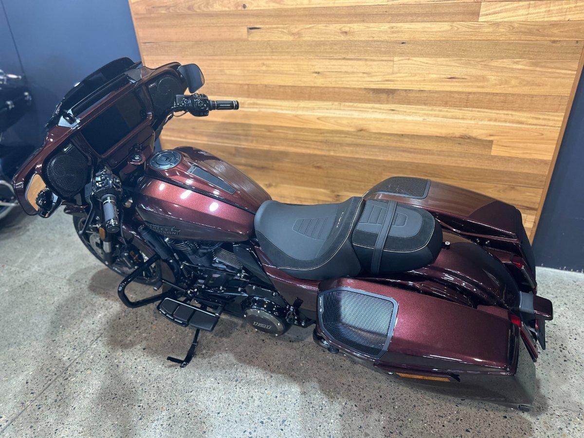 2024 HARLEY-DAVIDSON FLHXSE CVO STREET GLIDE (121) TOURER
