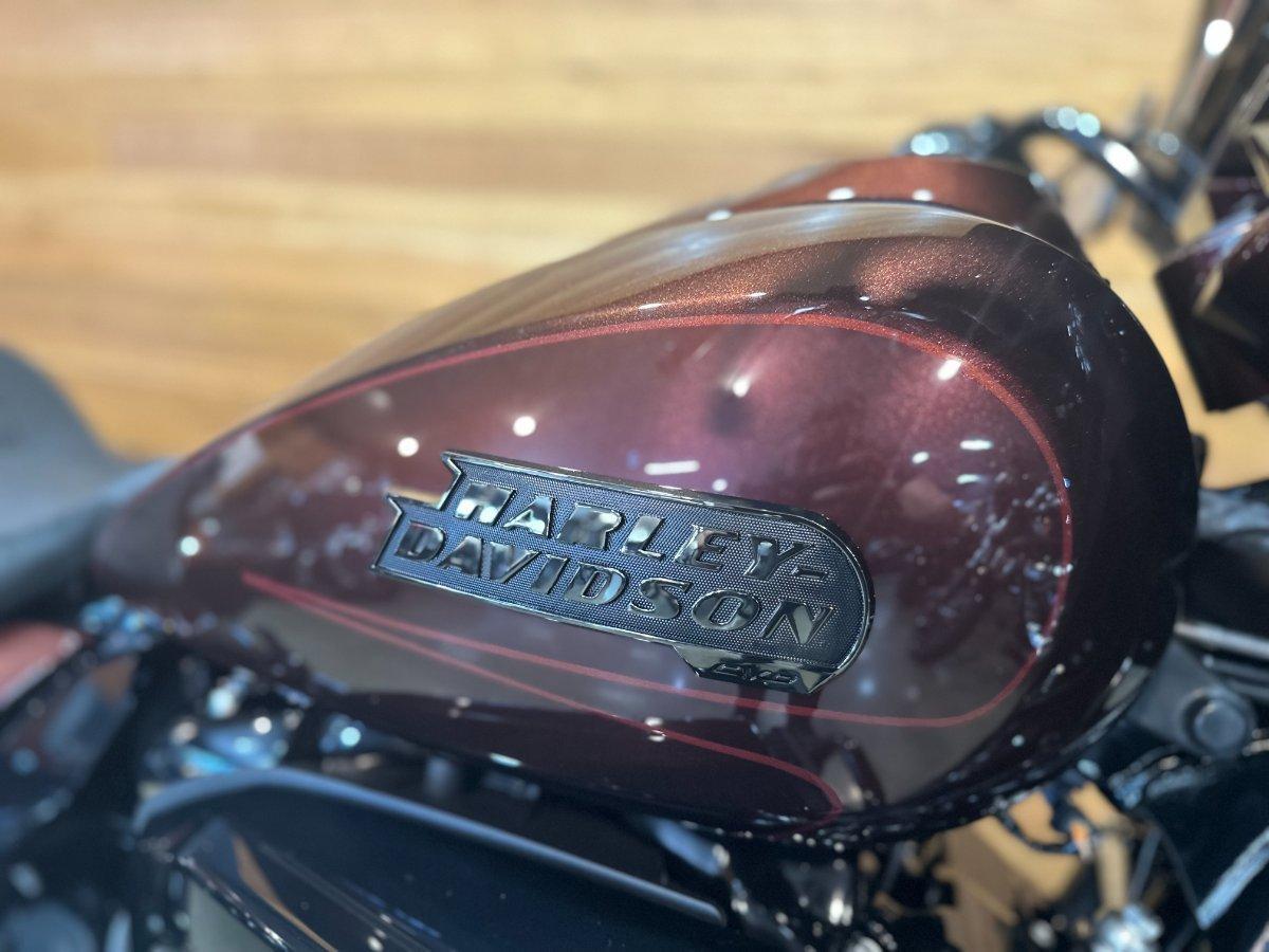 2024 HARLEY-DAVIDSON FLHXSE CVO STREET GLIDE (121) TOURER