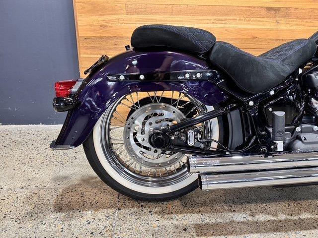 2023 HARLEY-DAVIDSON FLHCS HERITAGE CLASSIC 114 CRUISER
