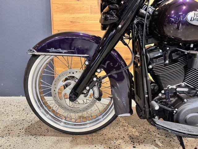 2023 HARLEY-DAVIDSON FLHCS HERITAGE CLASSIC 114 CRUISER