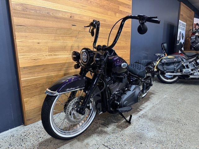 2023 HARLEY-DAVIDSON FLHCS HERITAGE CLASSIC 114 CRUISER