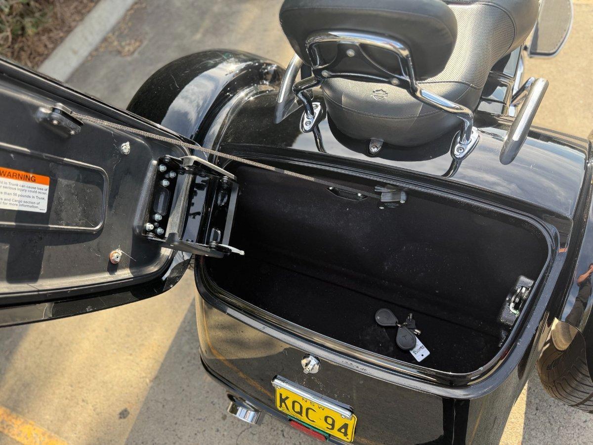 2018 HARLEY-DAVIDSON FLRT FREEWHEELER TRIKE