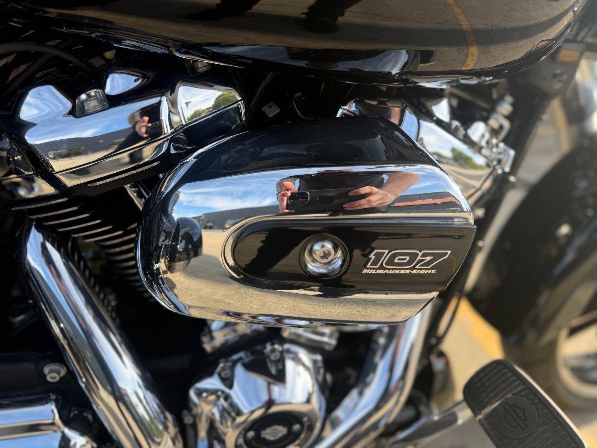 2018 HARLEY-DAVIDSON FLRT FREEWHEELER TRIKE