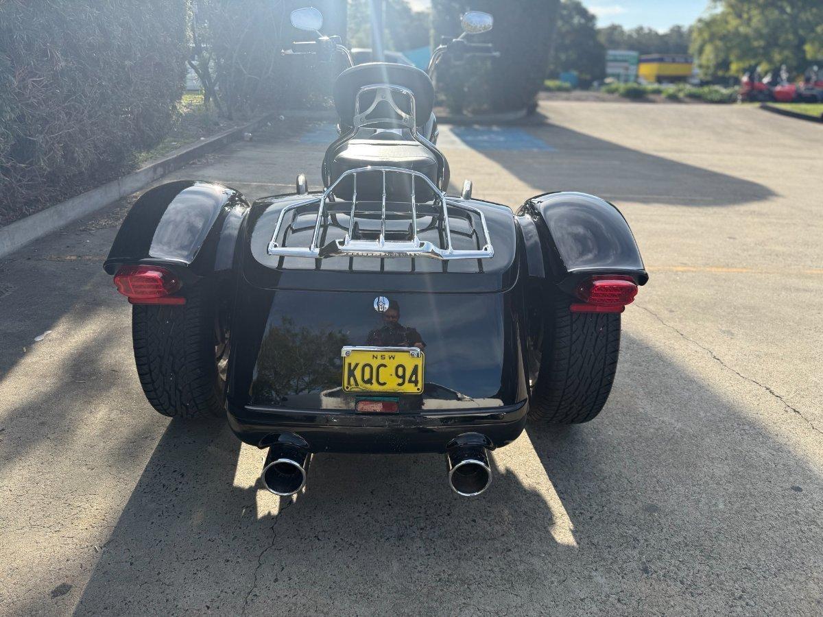 2018 HARLEY-DAVIDSON FLRT FREEWHEELER TRIKE