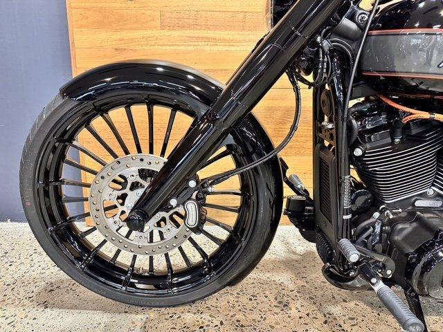 2023 HARLEY-DAVIDSON FXBR BREAKOUT (117) CRUISER