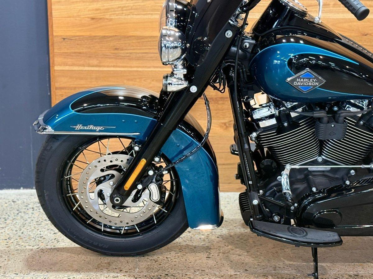 2026 HARLEY-DAVIDSON FLHC HERITAGE CLASSIC (117) CRUISER
