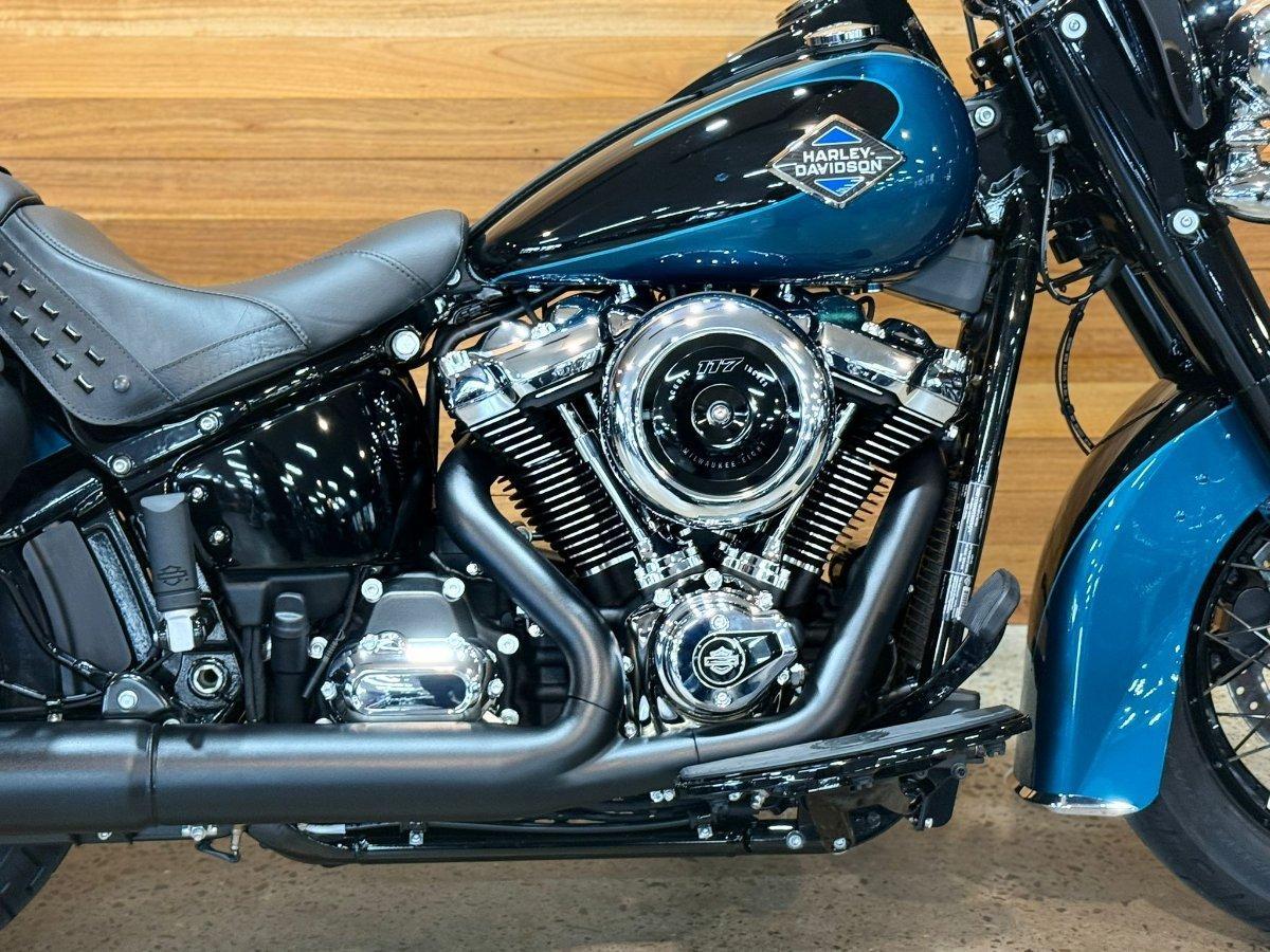 2026 HARLEY-DAVIDSON FLHC HERITAGE CLASSIC (117) CRUISER