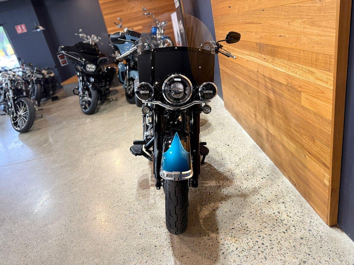 2026 HARLEY-DAVIDSON FLHC HERITAGE CLASSIC (117) CRUISER