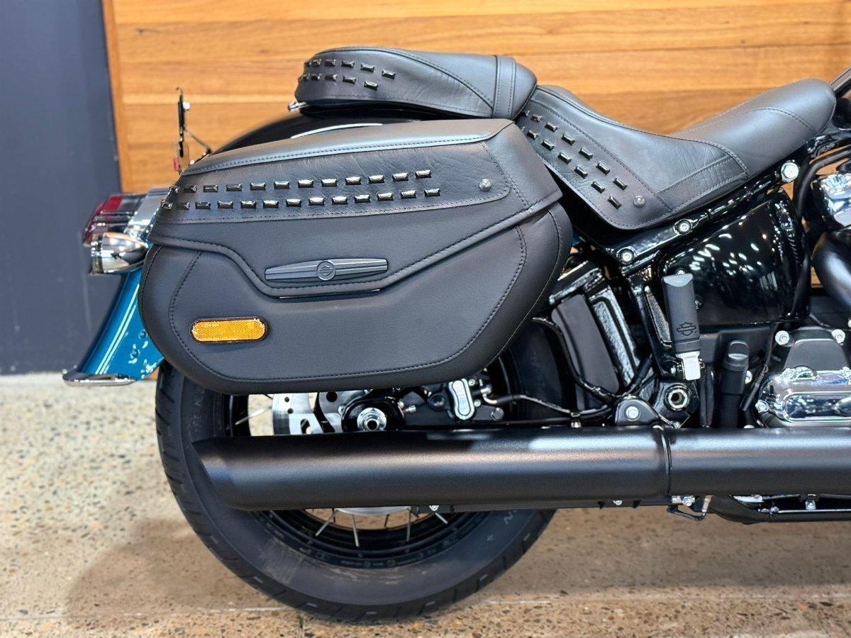 2026 HARLEY-DAVIDSON FLHC HERITAGE CLASSIC (117) CRUISER