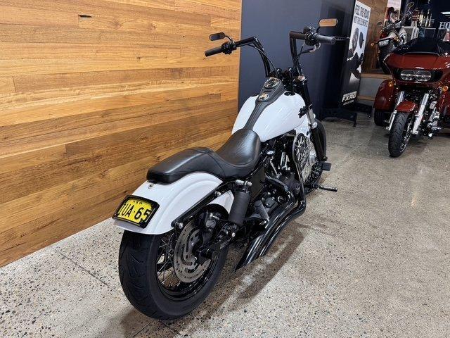 2015 HARLEY-DAVIDSON FXDB STREET BOB CRUISER