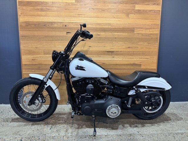 2015 HARLEY-DAVIDSON FXDB STREET BOB CRUISER
