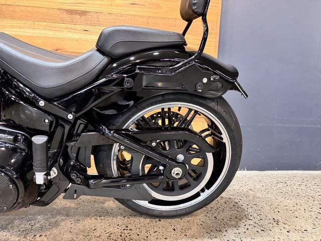 2022 HARLEY-DAVIDSON FXBRS BREAKOUT (114) CRUISER