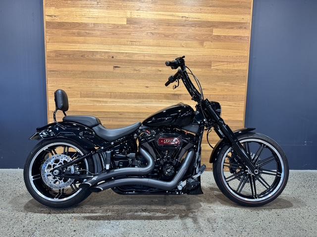 2022 HARLEY-DAVIDSON FXBRS BREAKOUT (114) CRUISER